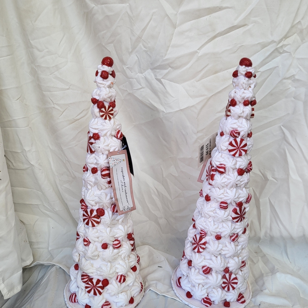 Cupcake & Cashmiers Pepetmint Christmsd Trees